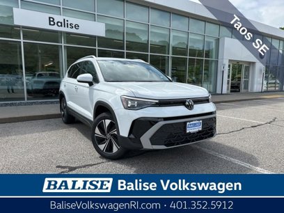 New 2025 Volkswagen Taos SE