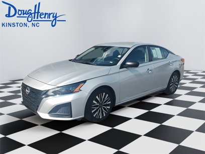 Used 2024 Nissan Altima 2.5 SV