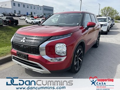 Used 2023 Mitsubishi Outlander SE