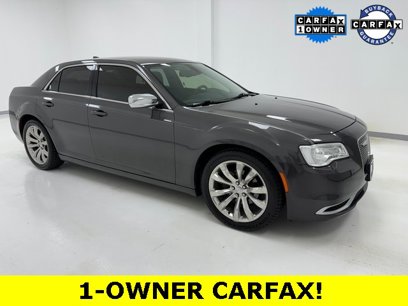 Used 2020 Chrysler 300 Touring w/ Chrome Appearance Package