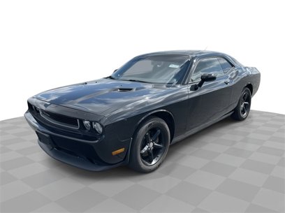 Used 2013 Dodge Challenger SXT