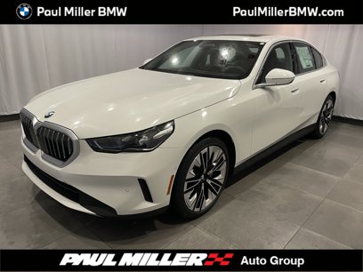 New 2026 BMW 530i xDrive w/ Premium Package