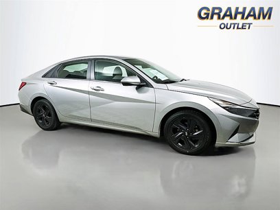 Used 2023 Hyundai Elantra SEL