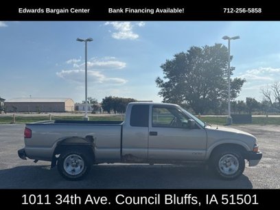 Used 2002 Chevrolet S10 Pickup 2WD Extended Cab w/ Comfort Convenience Pkg