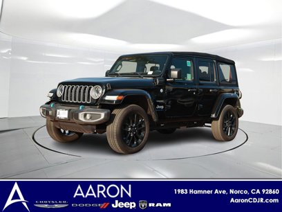 New 2024 Jeep Wrangler Unlimited Sahara w/ Technology Group