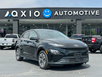 Used 2022 Hyundai Kona Limited w/ Cargo Package
