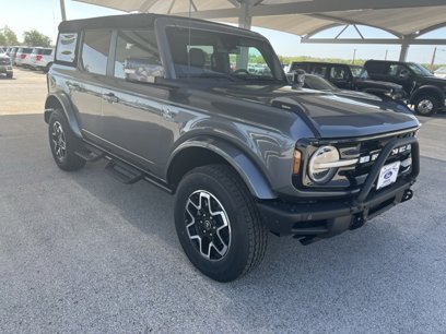 New 2024 Ford Bronco Outer Banks
