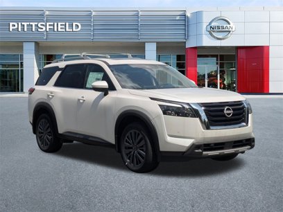 New 2025 Nissan Pathfinder SL w/ SL Premium Package