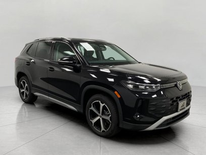 New 2025 Volkswagen Tiguan SE