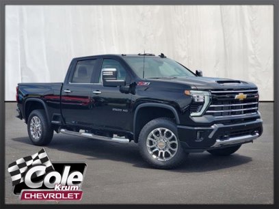 New 2025 Chevrolet Silverado 2500 LT w/ Z71 Chrome Sport Edition