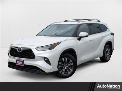 Used 2021 Toyota Highlander XLE