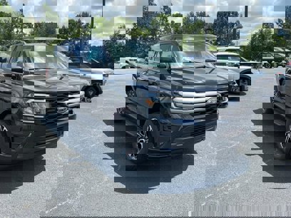 New 2024 Ford Expedition Max XLT