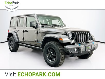 Used 2023 Jeep Wrangler Unlimited w/ Cold Weather Group