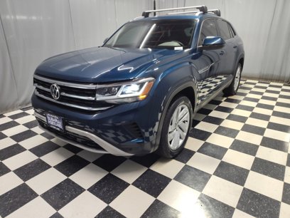 Used 2022 Volkswagen Atlas Cross Sport SE w/ Panoramic Sunroof Package