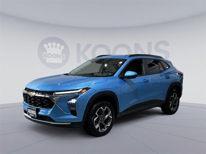 Used 2025 Chevrolet Trax LT w/ Driver Confidence Package