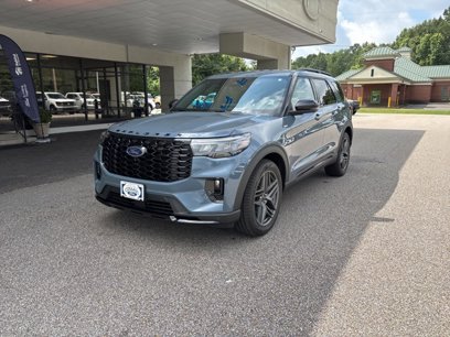 New 2025 Ford Explorer ST-Line