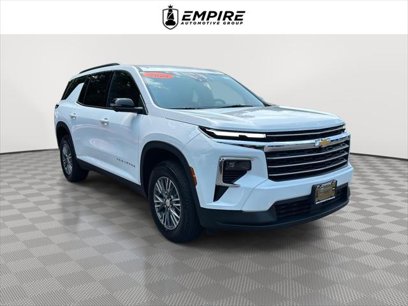 Used 2024 Chevrolet Traverse LT w/ LPO, Floor Liner Package