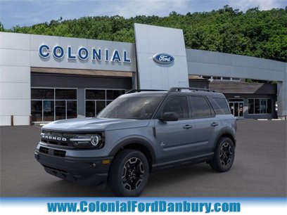 New 2024 Ford Bronco Sport Outer Banks w/ Tech Package