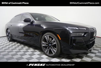 Used 2024 BMW 740i w/ Premium Package 2