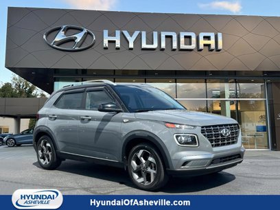 Certified 2022 Hyundai Venue Limited w/ Cargo Package