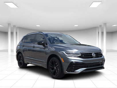Used 2024 Volkswagen Tiguan SE R-Line