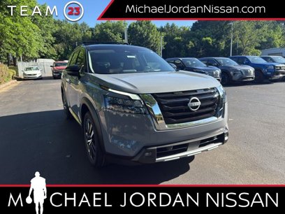 New 2025 Nissan Pathfinder Platinum