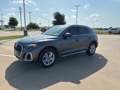 Used 2024 Audi Q5 2.0T Premium w/ Convenience Package