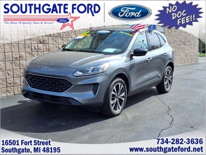 Certified 2022 Ford Escape SE w/ SE Sport Appearance Package