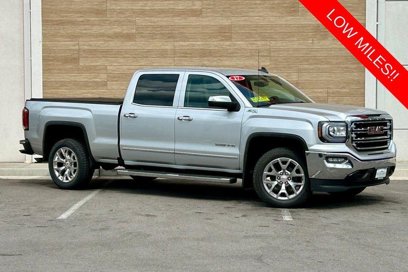 Used 2017 GMC Sierra 1500 SLT w/ SLT Premium Package