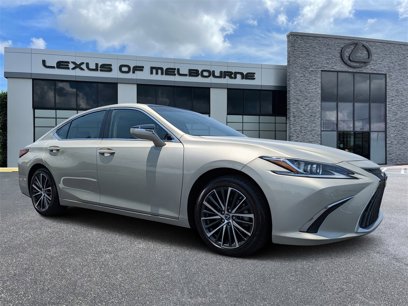 Certified 2022 Lexus ES 350 w/ Premium Package