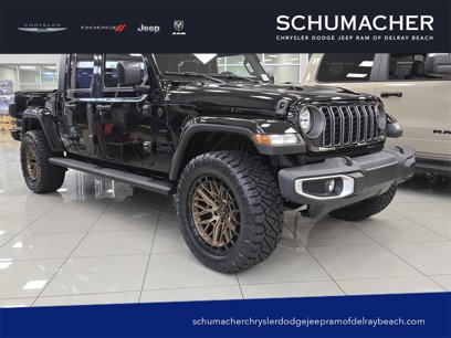 New 2025 Jeep Gladiator Sport
