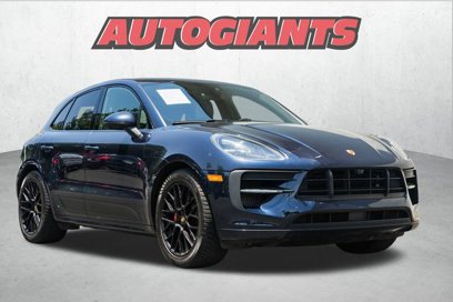Used 2021 Porsche Macan GTS w/ Sport Chrono Package