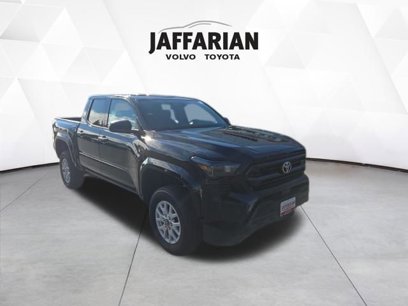 New 2025 Toyota Tacoma SR