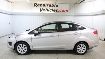 Used 2013 Ford Fiesta SE