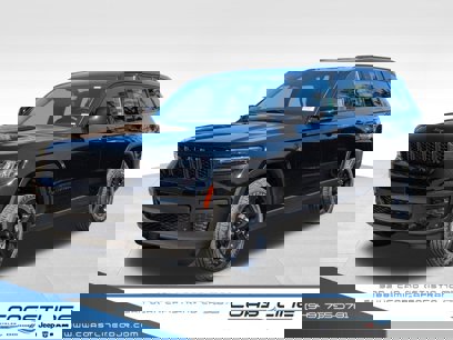 New 2025 Jeep Grand Cherokee L Altitude