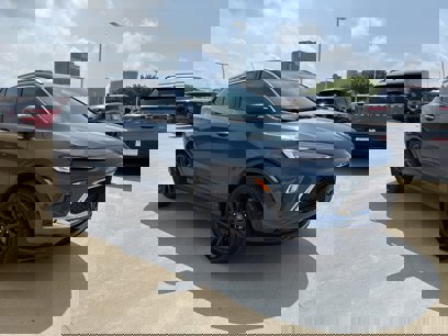 Used 2025 Buick Encore GX Sport Touring w/ Comfort Package