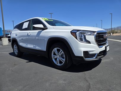 Used 2024 GMC Terrain SLE