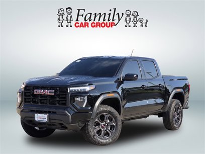 Used 2025 GMC Canyon Elevation