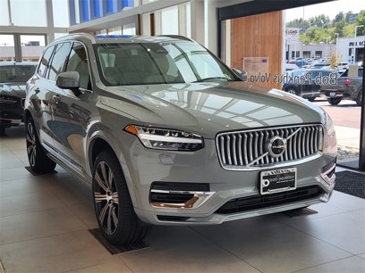 New 2025 Volvo XC90 T8 Ultra w/ Protection Package Premier