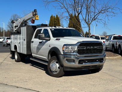 New 2024 RAM 5500 Tradesman w/ Chrome Appearance Group
