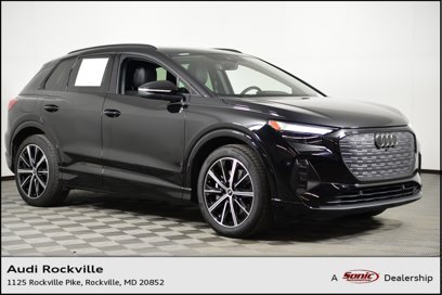 Used 2025 Audi Q4 e-tron Premium Plus