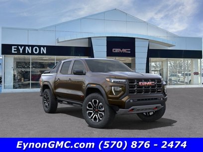 New 2025 GMC Canyon AT4