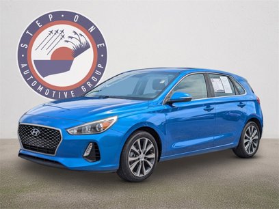 Used 2018 Hyundai Elantra GT w/ Style Package 02