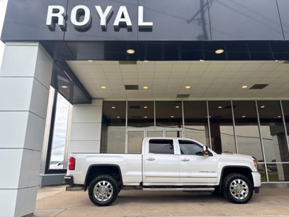 Used 2019 GMC Sierra 2500 Denali w/ Duramax Plus Package
