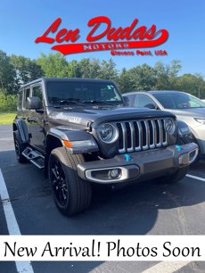 Used 2022 Jeep Wrangler Unlimited Sahara w/ Cold Weather Group