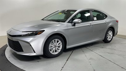 New 2025 Toyota Camry LE