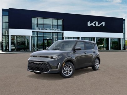 New 2025 Kia Soul S
