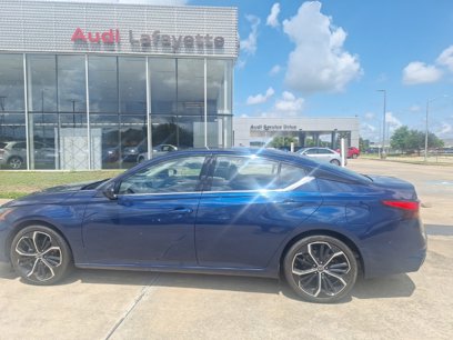 Used 2023 Nissan Altima 2.5 SR