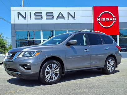 Certified 2017 Nissan Pathfinder SL w/ SL Premium Package
