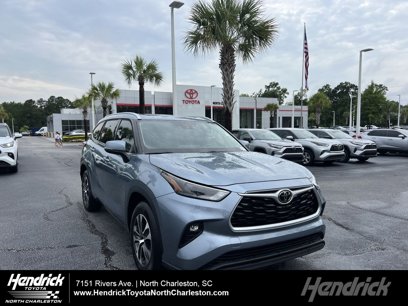 Used 2022 Toyota Highlander XLE